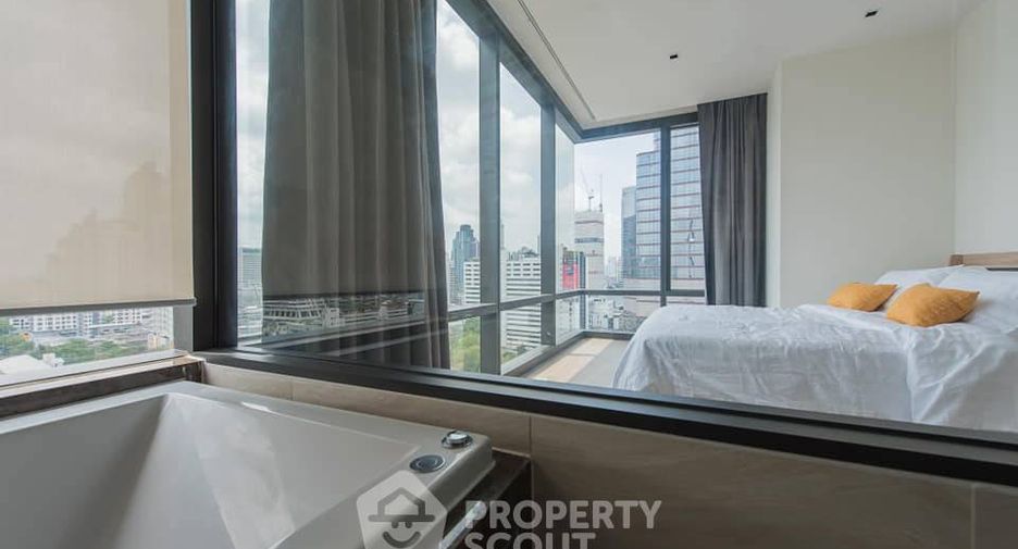 À louer 2 chambres condo à Bang Rak, Bangkok