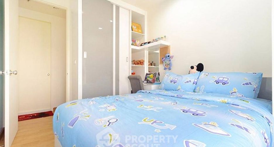 À louer 2 chambres condo à Thon Buri, Bangkok