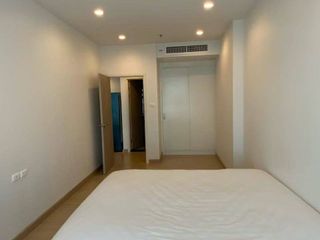 À louer 1 chambre condo à Yan Nawa, Bangkok