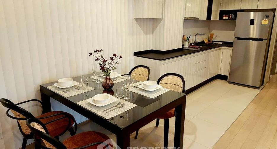 For rent 2 bedrooms condo in Watthana, Bangkok