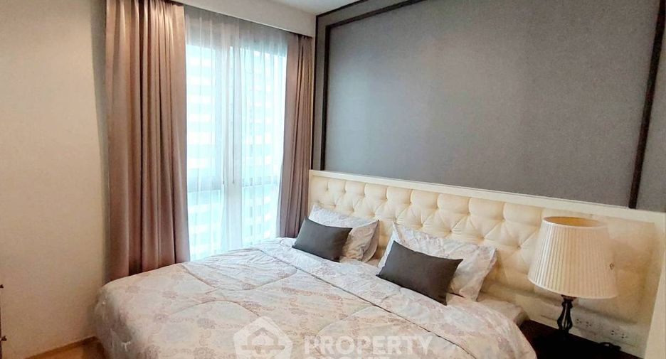 For rent 2 bedrooms condo in Watthana, Bangkok