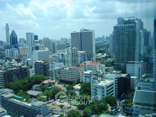 À louer 1 chambre condo à Khlong Toei, Bangkok