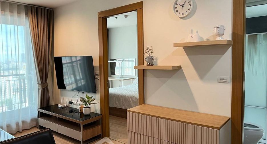 For rent 1 Beds condo in Huai Khwang, Bangkok
