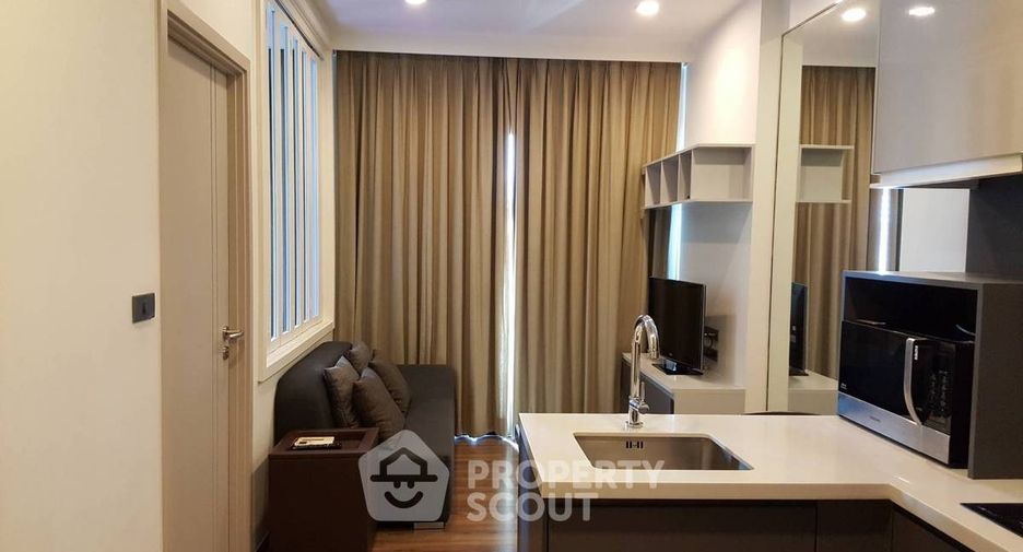 ให้เช่า 2 ห้องนอน คอนโด ใน คลองเตย, กรุงเทพฯ