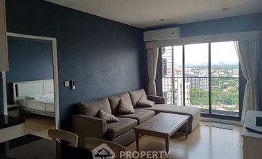 For rent 2 bedrooms condo in Sathon, Bangkok