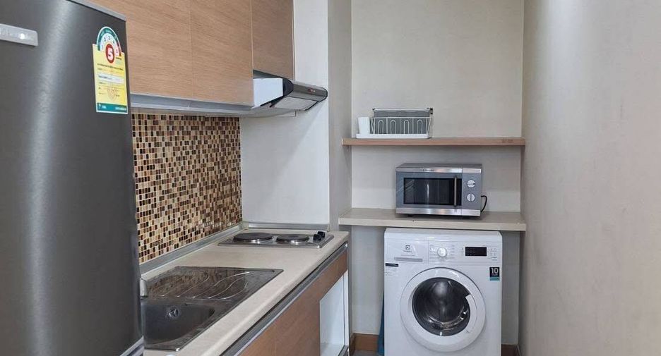 Wohnung zur Miete mit 1 Zimmer in Khlong Toei, Bangkok