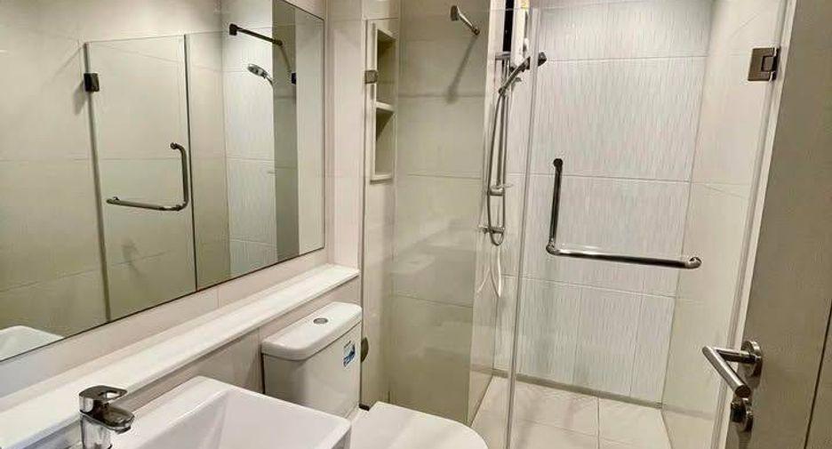 For rent 1 Beds condo in Huai Khwang, Bangkok