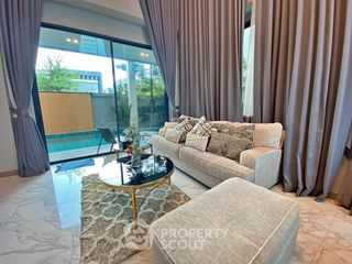 For rent 4 ベッドルーム villa in Bang Lamung, Chonburi