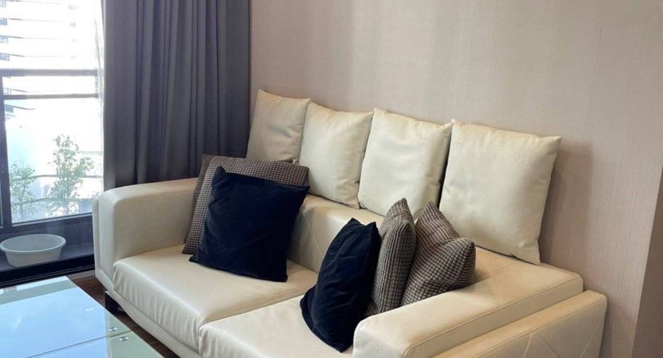 For rent 1 bed condo in Huai Khwang, Bangkok