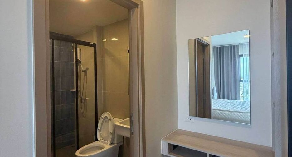 À louer 2 chambres condo à Watthana, Bangkok