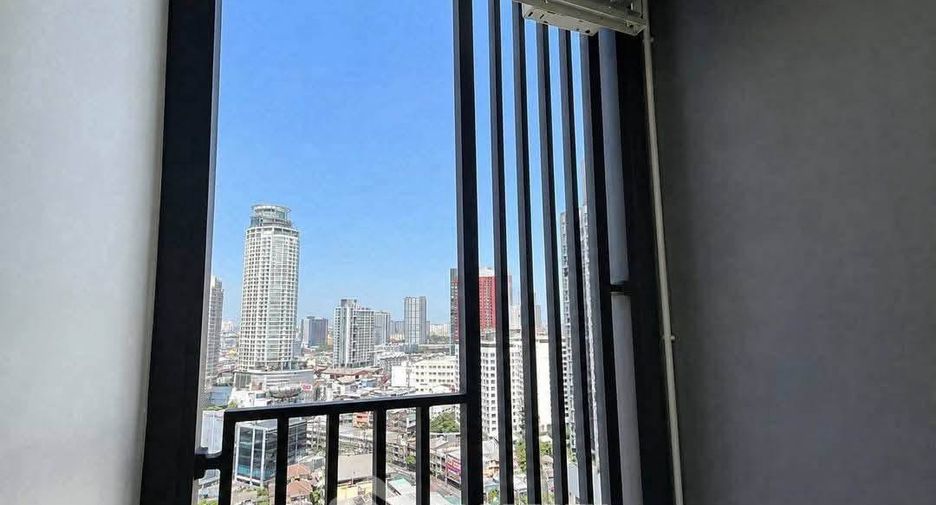 For rent 1 bed condo in Khlong Toei, Bangkok