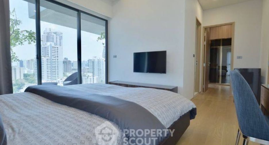 For rent 2 bedrooms condo in Watthana, Bangkok