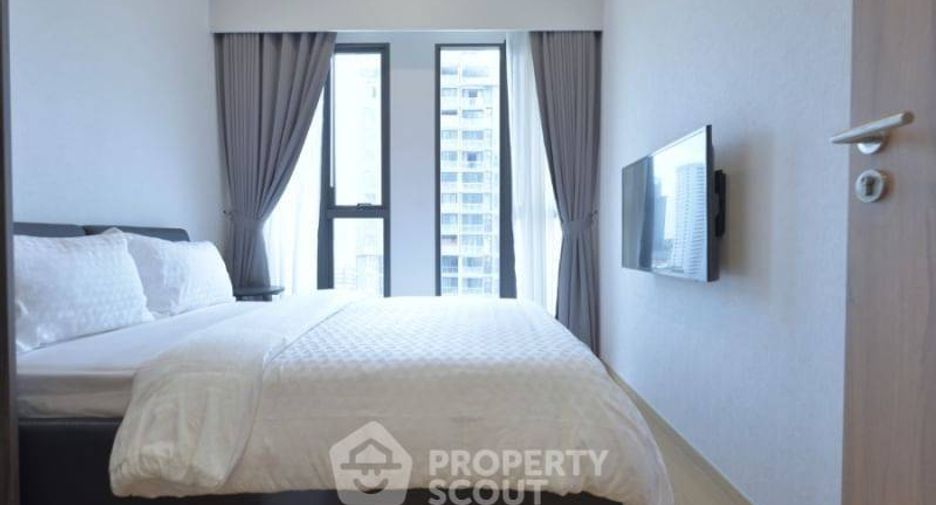 For rent 2 bedrooms condo in Watthana, Bangkok