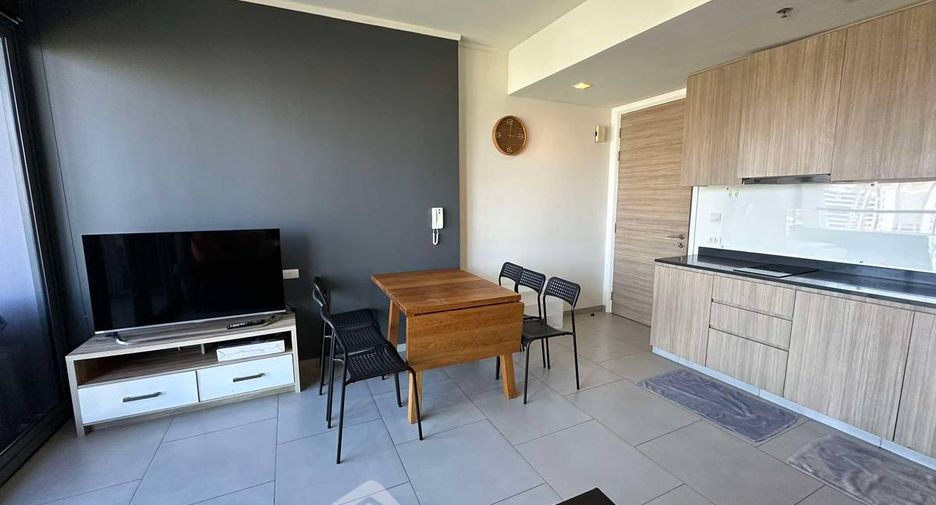 For rent 1 bed condo in Bang Lamung, Chonburi