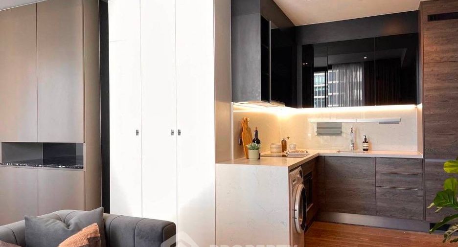 Wohnung zur Miete mit 1 Zimmer in Pathum Wan, Bangkok
