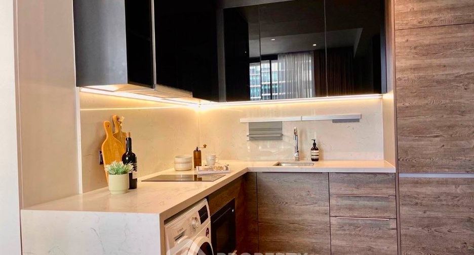 Wohnung zur Miete mit 1 Zimmer in Pathum Wan, Bangkok