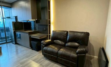 Condo en alquiler de 1 habitaciones en Khlong Toei, Bangkok