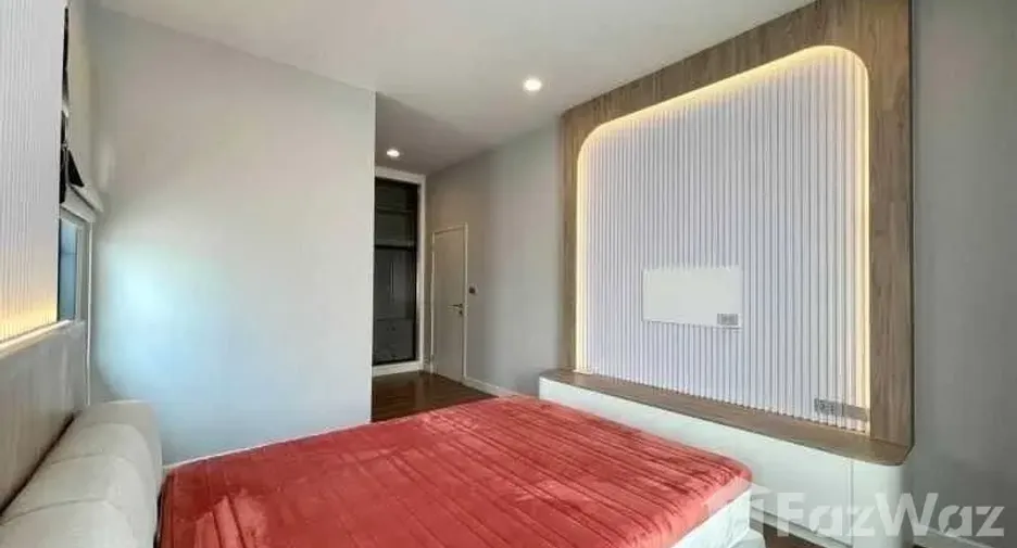 Аренда 4 спальни дом в Bang Phli, Самутпракан