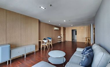 For rent and for sale 2 bedrooms condo in Watthana, Bangkok