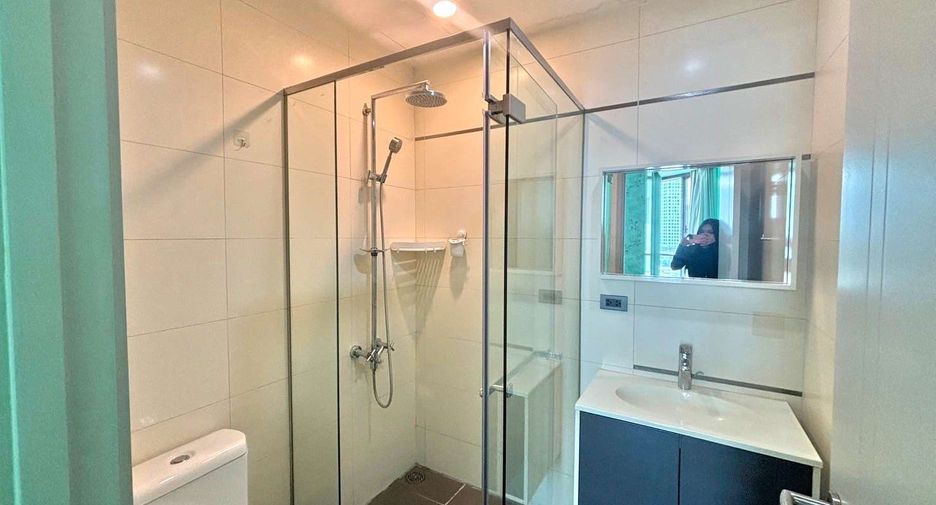 For rent そして for sale 2 ベッドルーム condo in Khlong Toei, Bangkok