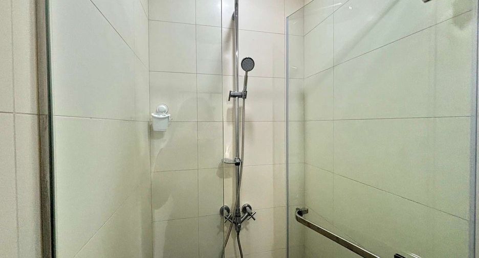 For rent そして for sale 2 ベッドルーム condo in Khlong Toei, Bangkok