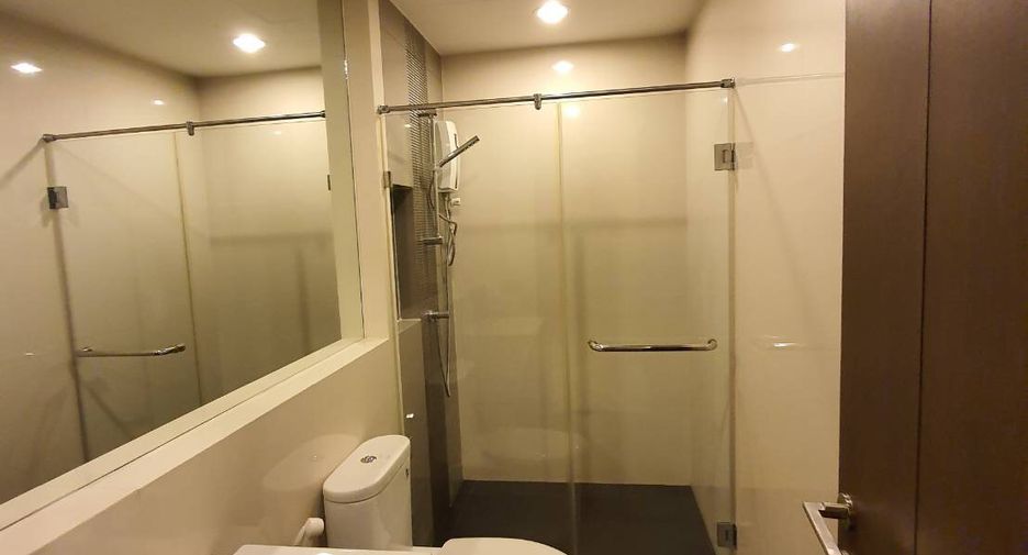 À louer 2 chambres condo à Sathon, Bangkok