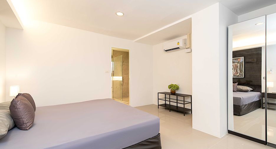 For rent 2 ベッドルーム condo in Khlong Toei, Bangkok