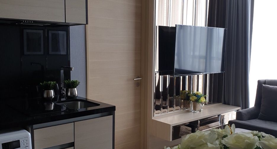 Wohnung zur Miete mit 2 Zimmer in Khlong Toei, Bangkok
