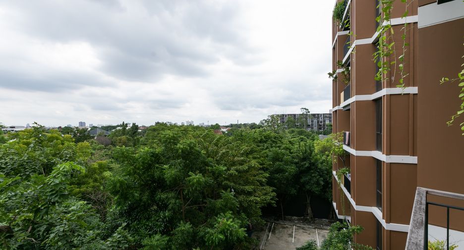 For rent そして for sale 2 ベッドルーム condo in Suan Luang, Bangkok