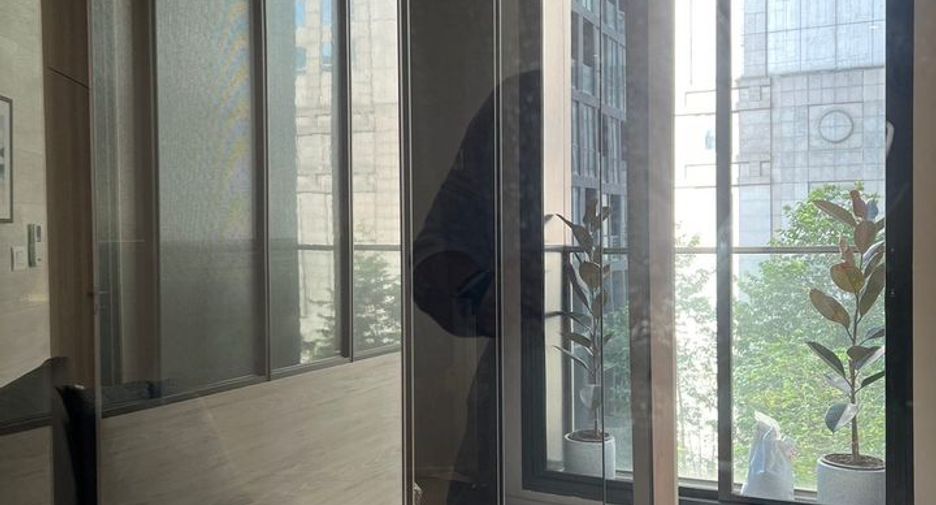 For rent 1 bed condo in Pathum Wan, Bangkok