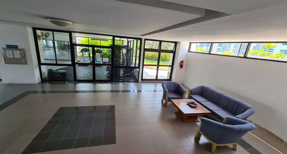 For rent 3 ベッドルーム condo in Watthana, Bangkok