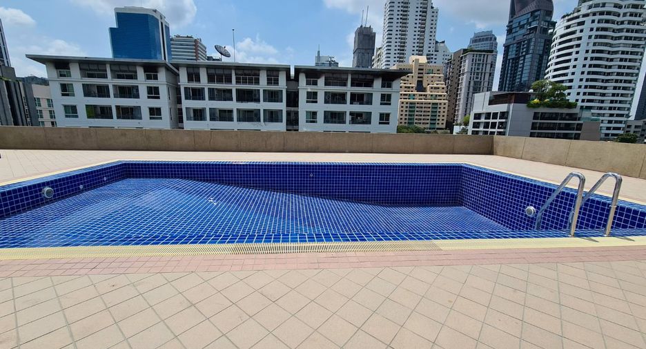 For rent 3 ベッドルーム condo in Watthana, Bangkok