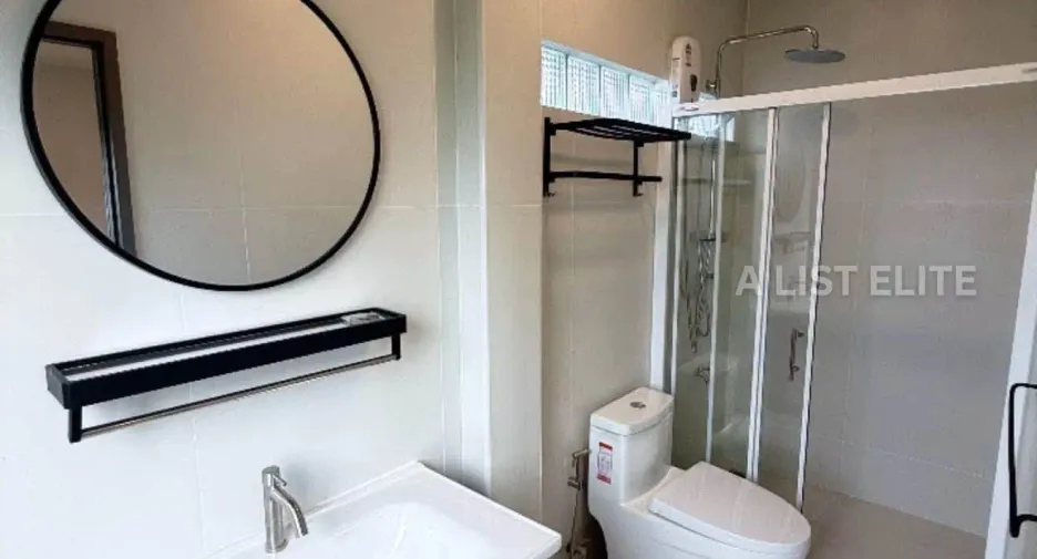 For rent 4 ベッドルーム house in Na Jomtien, Pattaya