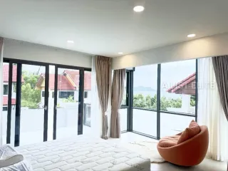 For rent 4 ベッドルーム house in Na Jomtien, Pattaya