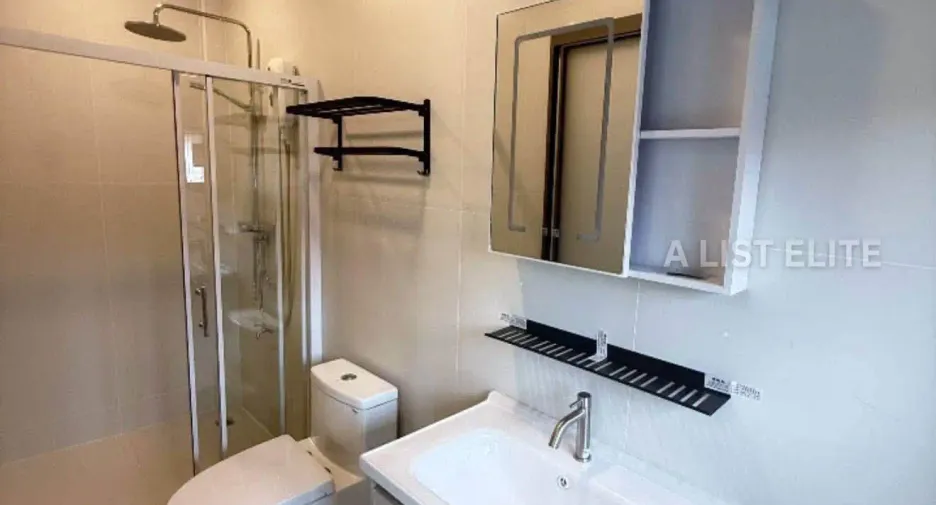 For rent 4 ベッドルーム house in Na Jomtien, Pattaya