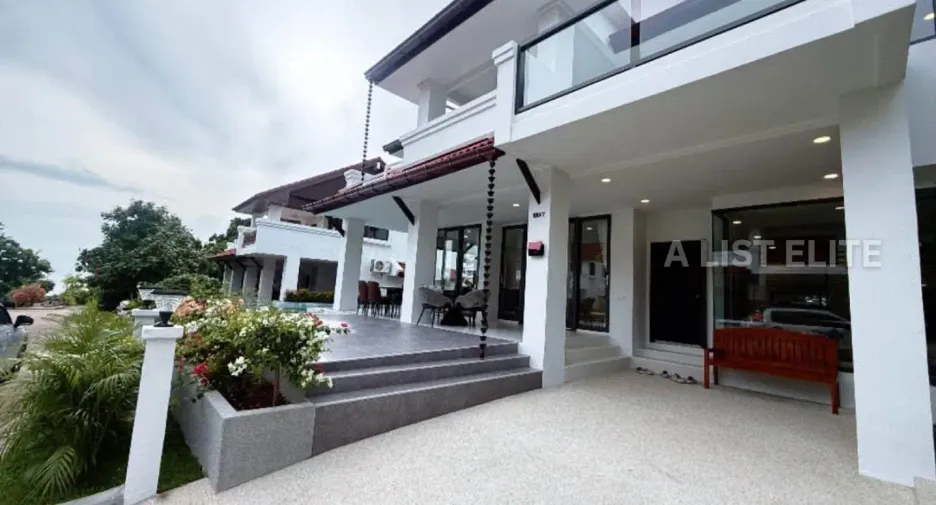 For rent 4 ベッドルーム house in Na Jomtien, Pattaya