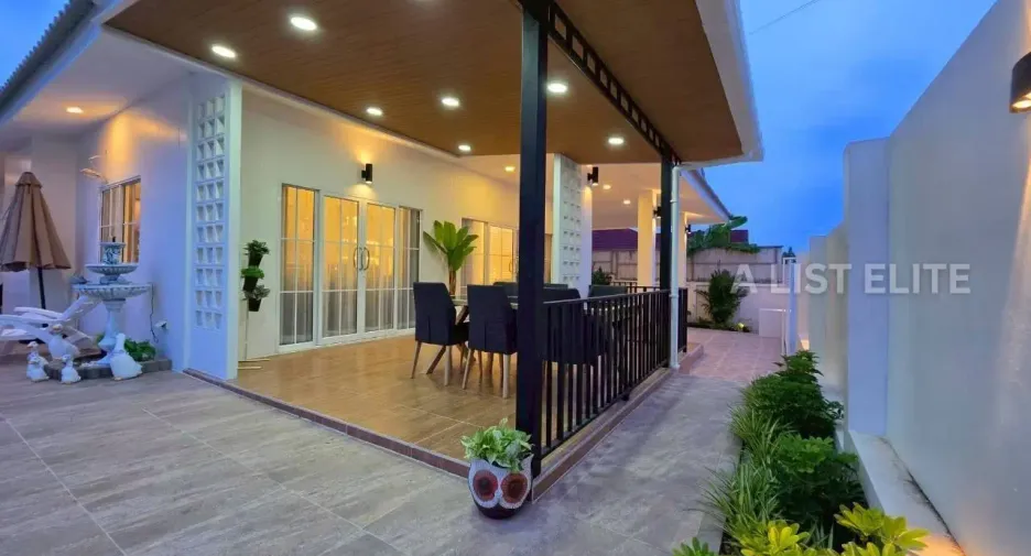 À vendre 3 chambres maison à Bang Saray, Pattaya