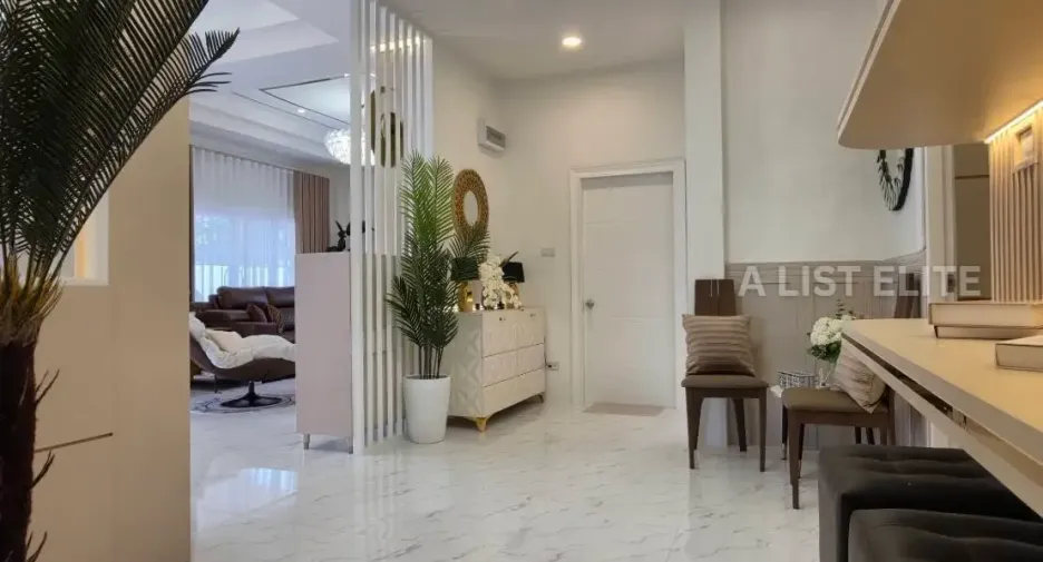 À vendre 3 chambres maison à Bang Saray, Pattaya