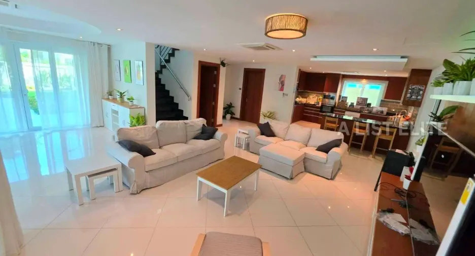 出租 3 卧室 独立屋 在 Bang Lamung, Chon Buri