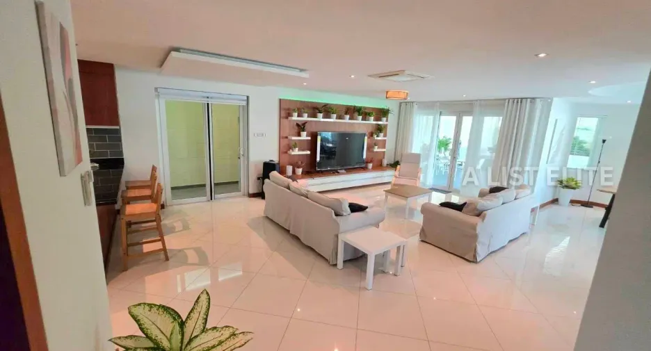 出租 3 卧室 独立屋 在 Bang Lamung, Chon Buri