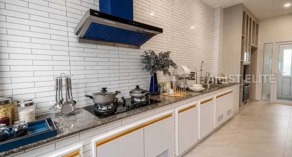 For rent 5 ベッドルーム house in Huay Yai, Pattaya
