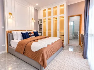 For rent 5 ベッドルーム house in Bang Lamung, Chonburi