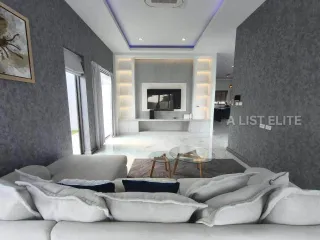 ให้เช่า 6 ห้องนอน บ้านเดี่ยว ใน บางละมุง, ชลบุรี