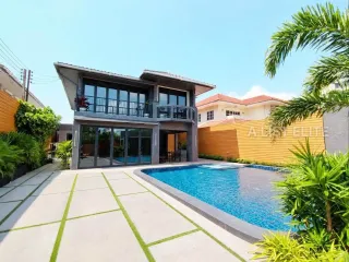 For rent 7 ベッドルーム house in Bang Lamung, Chonburi