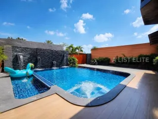 For rent 7 ベッドルーム house in Bang Lamung, Chonburi