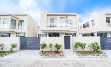 Haus zum Kauf mit 3 Zimmer in Bang Lamung, Chonburi