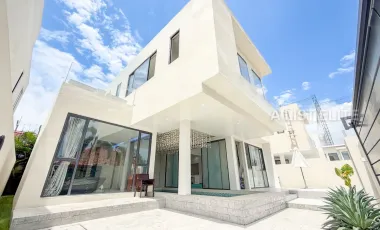Haus zum Kauf mit 3 Zimmer in Bang Lamung, Chonburi
