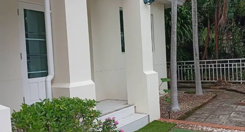 出租 3 卧室 独立屋 在 San Sai, Chiang Mai