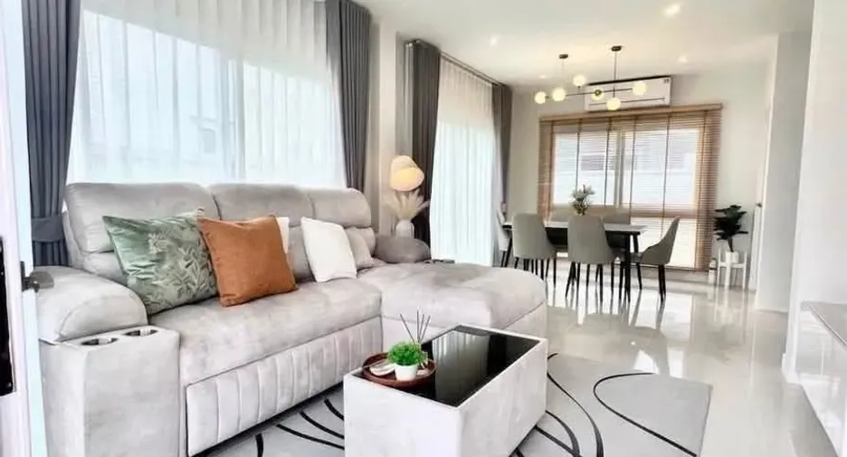 For rent 4 bedrooms house in Mae Rim, Chiang Mai