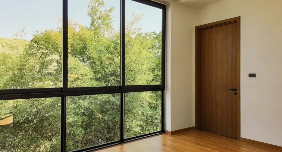 For sale 4 bedrooms house in Prawet, Bangkok